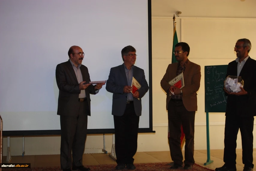 برگزاری همایش چالش های ریاضیات 4