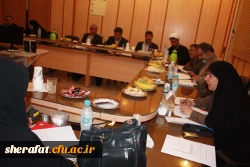 نشست دوره ای هفتگی مسئولین استان تهران با پردیس ها و مراکز تابعه امروز دوشنبه 18  آبان ماه94 دردانشکده شهید شرافت 4