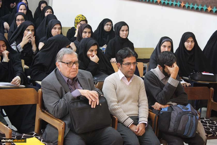 همایش علمی فیزیک باموضوع " فیزیک چیست ؟ امروز 19 آبان ماه 1394در دانشکده شهید شرافت 6