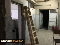 زیرزمین منتهی به آشپزخانه قبل از بازسازی