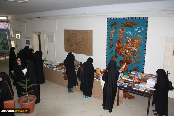 نمایشگاه کتاب 4