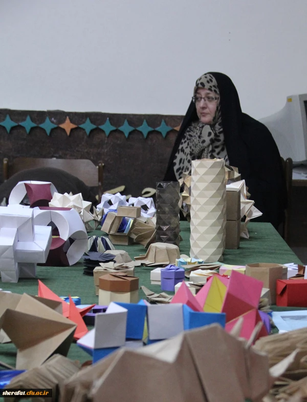 برگزاری کارگاه آموزشی اریگامی(کاردستی با کاغذ) 8