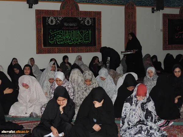 مراسم عزاداری اربعین حسینی

همزمان با اربعین حسینی خیمه عزای سید الشهدا در مرکز شهید شرافت به همت هیئت دانشجویی برپا شد 2