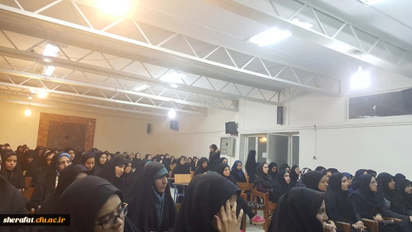 اکران فیلم سینمایی بادیگارد به کارگردانی ابراهیم حاتمی کیا

به مناسبت روز دانشجو فیلم بادیگارد اکران شد و با حضور جناب آقای قاسم زادگان مورد نقد وبررسی قرار گرفت 4