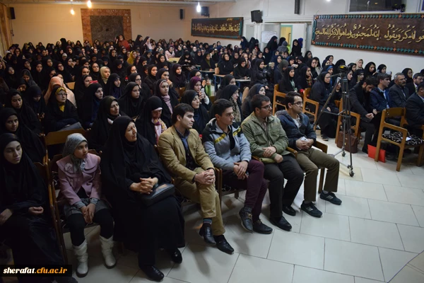 همایش تخصصی جنبه های نمایشی قصه های قرآنی با ارائه استاد محترم جناب آقای قاسم زادگان در مرکز شهید شرافت برگزار گردید.

مهمان ویژه همایش: جناب آقای امین زندگانی هنرمند سینما وتلویزیون 2