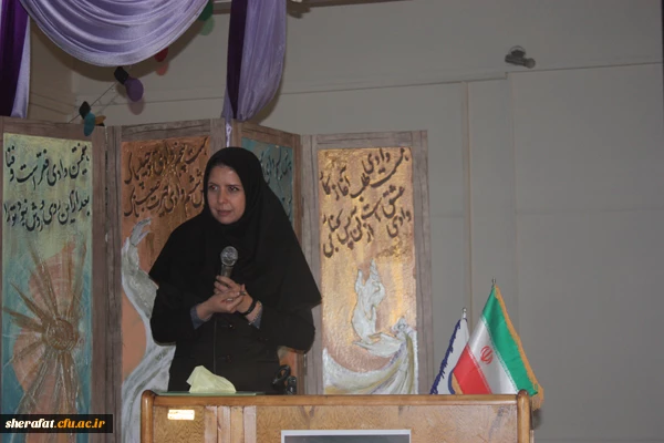 سخنرانی علمی استاد محترم سرکار خانم دکترحسینی

 سخنرانی علمی با موضوع:زیبا شناسی وریاضیات 2