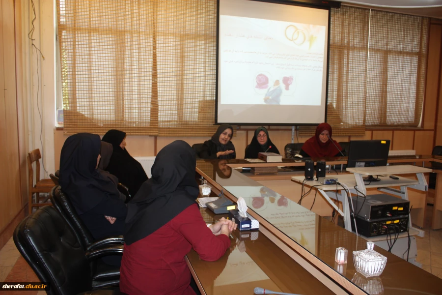 امروز چهارشنبه 30 فروردین ماه 1396-سلسله نشست های  تخصصی گروه مشاوره 2