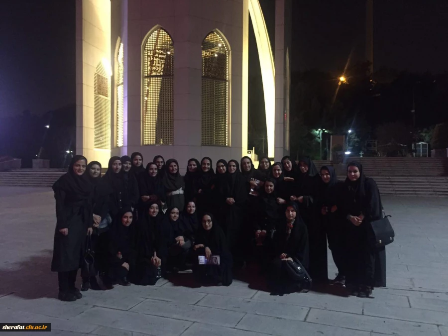 شرکت دانشجویان به همراهی جمعی از اساتید مرکز آموزش عالی شهید شرافت در همایش بین المللی نقش زنان و خانواده در ایجاد صلح و مقابله با اثرات جنگ بر محیط زیست 3