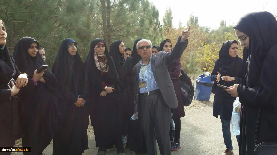 بازدید علمی دانشجویان زیست شناسی از باغ ملی گیاه شناسی ایران 4