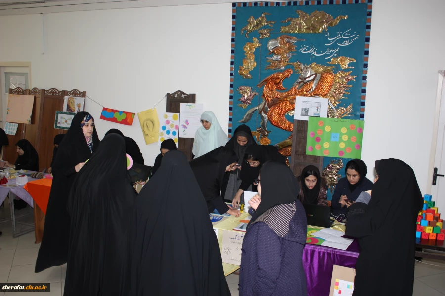 برپایی نمایشگاه  "آموزش مفاهیم ریاضی از طریق الگوهای خواندن " 3