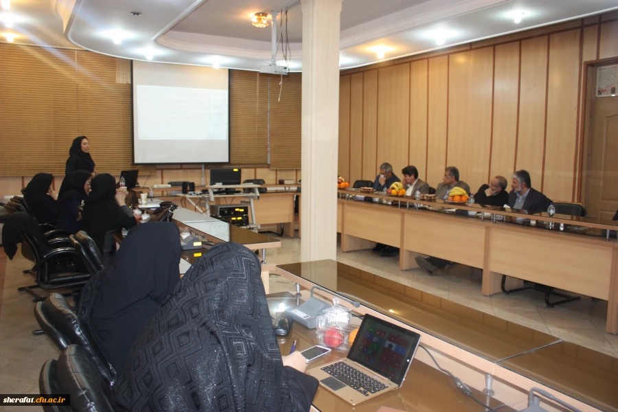 جلسه دفاع  پایان نامه دانشجویان  مرکز آموزش عالی شهید شرافت 2