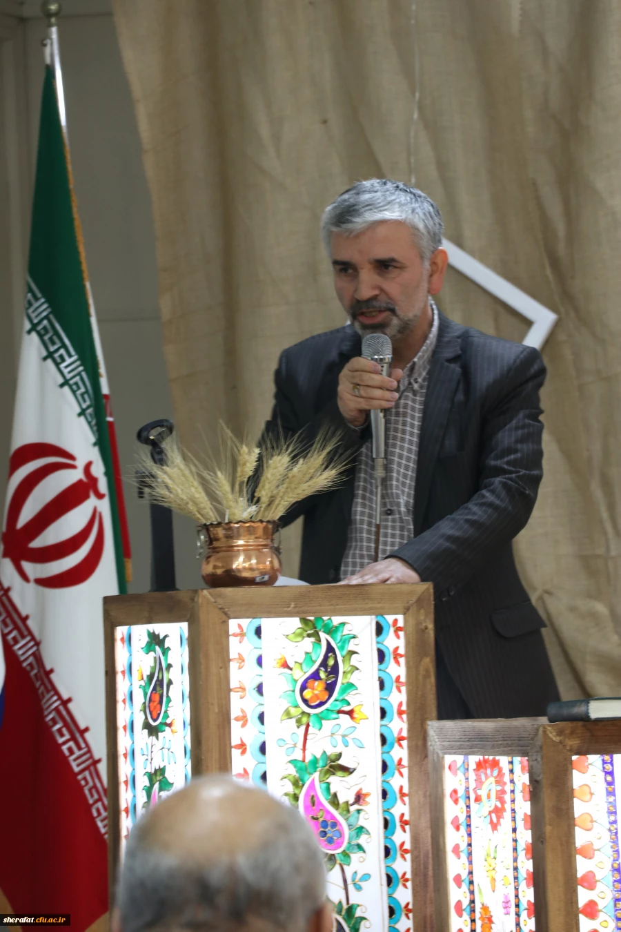 جشنواره تجربیات برتر آموزشی - تربیتی اساتید و معلمان در آموزش هنر 7