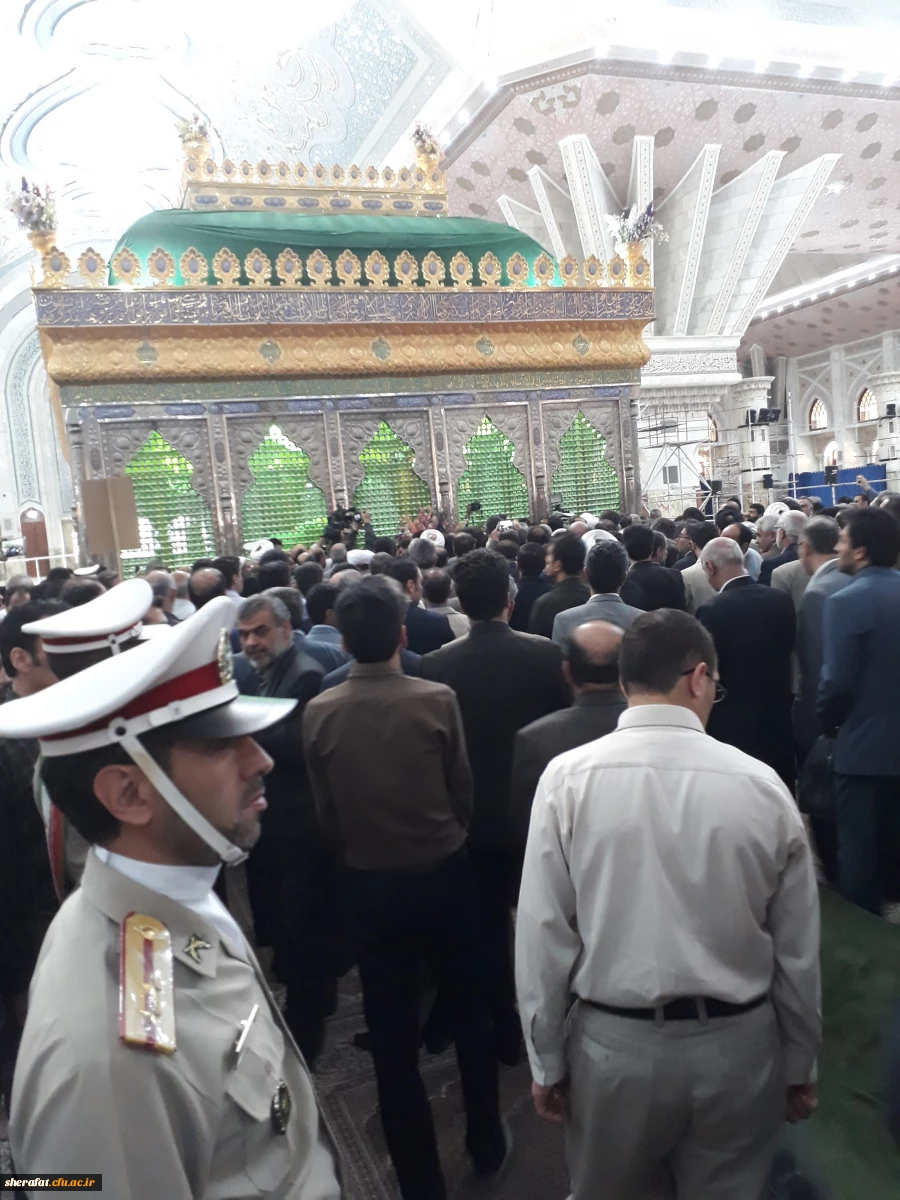 در آستانه سالگرد ارتحال بنیانگذار کبیر انقلاب اسلامی:
آئین تجدید میثاق خانواده دانشگاهیان کشور با آرمان های امام خمینی (ره) و مقام معظم رهبری ( مدظله العالی) برگزار شد 2