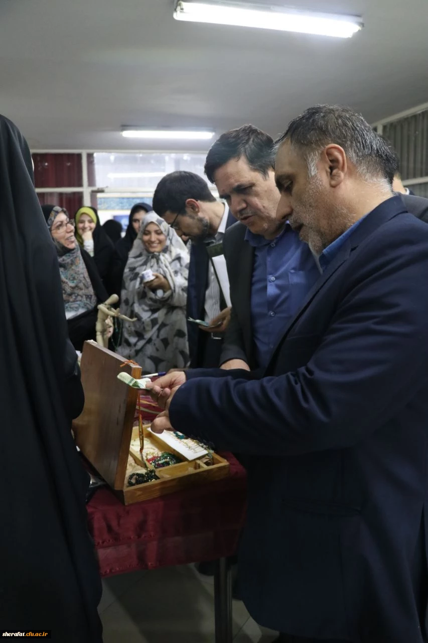 دکتر خنیفر مهمان دوست داشتنی سیزدهمین افطار مرکز آموزش عالی شهید شرافت 11