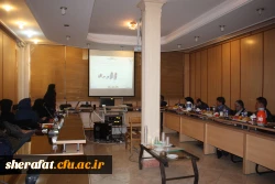 جلسه دفاع ازپایان نامه های مقطع ارشد دانشجویان رشته شیمی مرکز آموزش عالی شهید شرافت 3