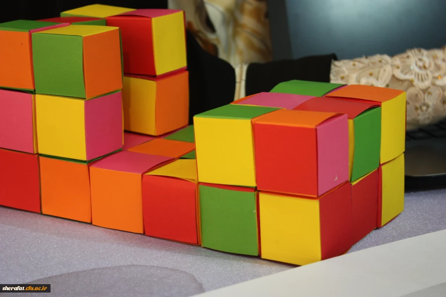 برگزاری نمایشگاه معرفی ابزارهای نوین در آموزش هندسه 7