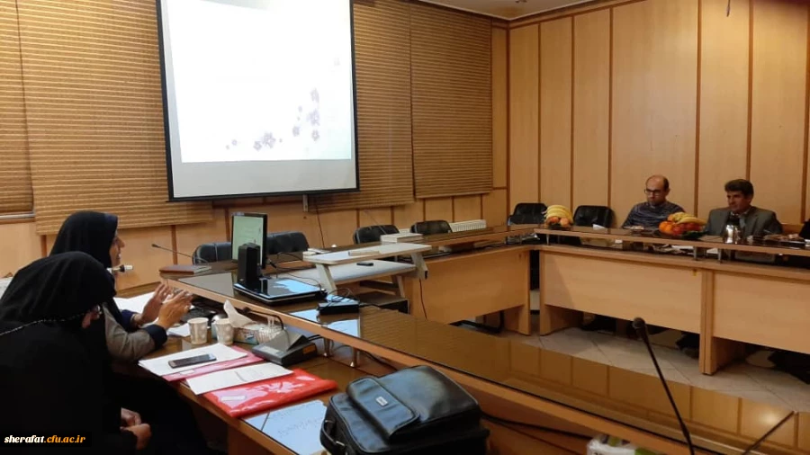 جلسه دفاع ازپایان نامه های مقطع ارشد دانشجویان رشته شیمی مرکز آموزش عالی شهید شرافت 2