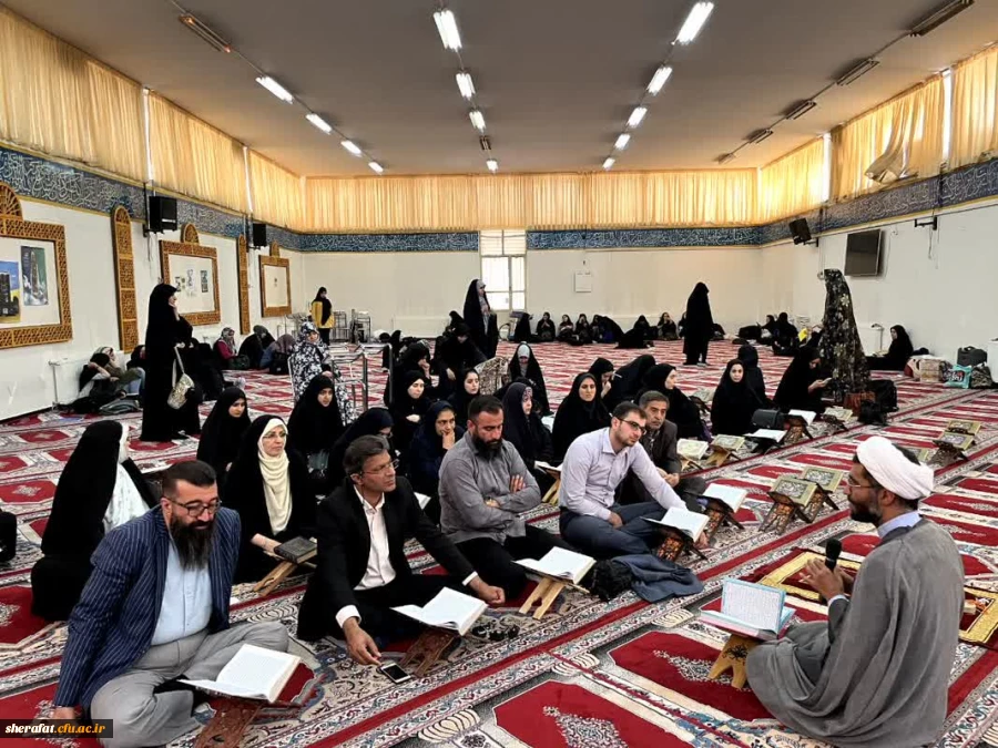به مناسبت میلاد علی بن موسی الرّضا و گرامیداشت هفته ی کرامت سه شنبه مورخ 1402/03/09 با حضور سرکار خانم جورجانی مدیر اجتماعی شهرداری و جناب اقای سولگی مسئول سرای محله و هئیت همراه، بازدید از مقبره ی شهید گمنام، تفسیر و روخوانی آیه ۲۵۵ از سوره بقره قرآن و ن