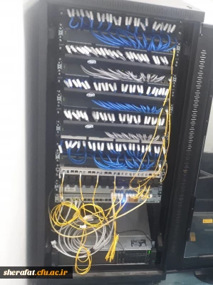 با تلاش تیم فناوری مرکز شهید شرافت پروژه زیرساخت شبکه مرکز شهید شرافت افتتاح گردید.
دسترسی به اینترنت برای تمامی همکاران،اساتید و دانشجویان در هر نقطه از دانشگاه میسر گردید