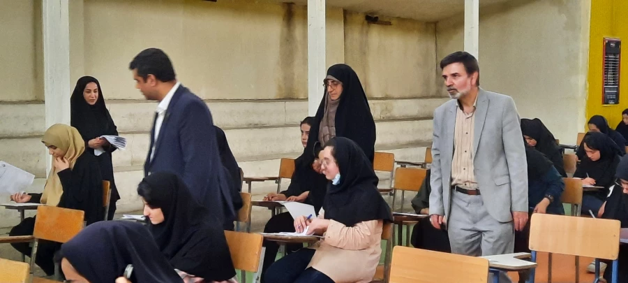 بازدید ریاست دانشگاه فرهنگیان از اولین روز امتحانات  2