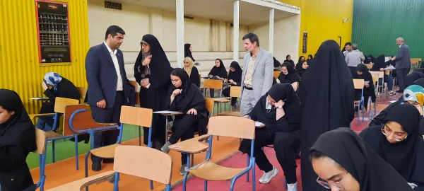 بازدید ریاست دانشگاه فرهنگیان از اولین روز امتحانات  3