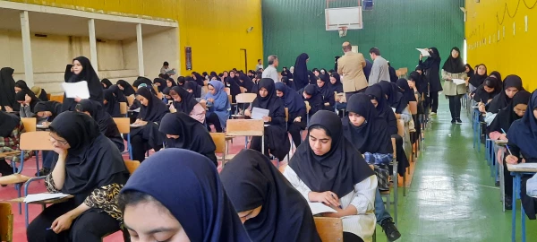 بازدید ریاست دانشگاه فرهنگیان از اولین روز امتحانات  4