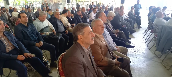 حضور کارکنان مرکز آموزش عالی شهید شرافت به مناسبت روز بسیج اساتید در دانشگاه تهران 9