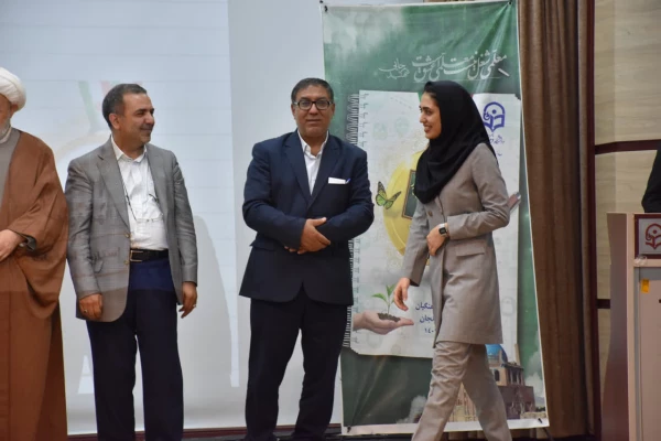 کسب مقام دوم کشوری در جشنواره تدریس برتر 3