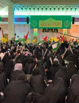 حضور دانشجومعلمان مرکزشهید شرافت تهران در اجتماع دانشجویان سراسر کشور به مناسبت جشن ورود حضرت معصومه (س) به شهر مقدس قم
 4