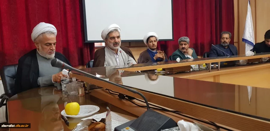 جلسه هم اندیشی  نماینده نهاد رهبری با اعضای کادر مرکز آموزش عالی شهید شرافت، نماینده تشکل ها و کانون های فعال مرکز  2