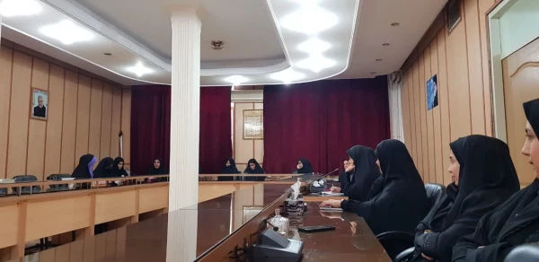 جلسه هم اندیشی  نماینده نهاد رهبری با اعضای کادر مرکز آموزش عالی شهید شرافت، نماینده تشکل ها و کانون های فعال مرکز  2