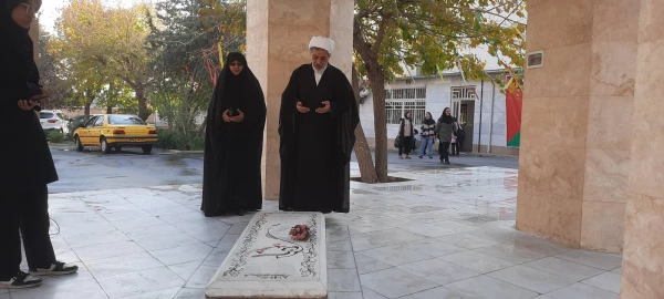 نشست علمی چرایی سخن از فاطمه و فاطمیه 2