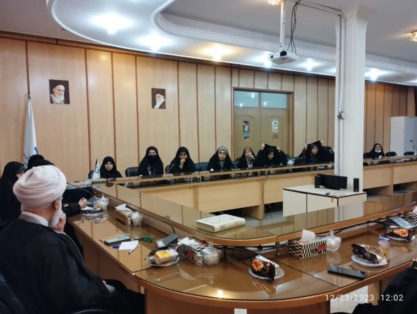  برگزاری جلسه اختتامیه کلاس های حوزه علوم اسلامی دانشگاهیان 6