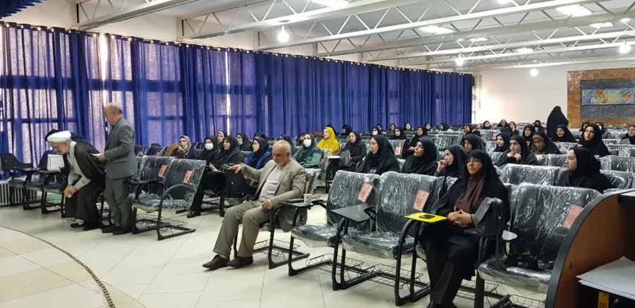 مراسم میلاد با سعادت بی بی دو عالم حضرت فاطمه الزهرا سلام الله علیها، روز مادر، روز زن و بزرگداشت سالروز شهادت سردار سلیمانی در مرکز آموزش عالی شهید شرافت تهران 10