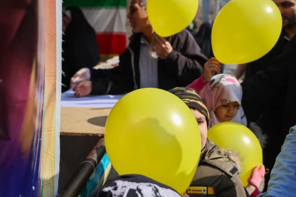برپایی غرفه دانشگاه فرهنگیان استان تهران در خیابان انقلاب به مناسبت یوم الله ۲۲ بهمن 13