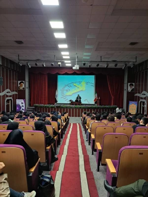 رویداد "آشنایی با نانوفناوران و المپیاد نانو" 3