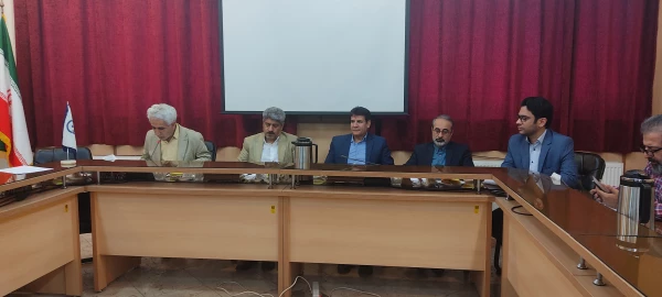 جلسه کیفیت بخشی به امور آموزش و تدوین برنامه عملیاتی 4