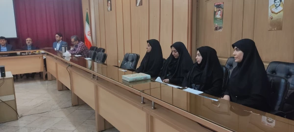 جلسه کیفیت بخشی به امور آموزش و تدوین برنامه عملیاتی 5