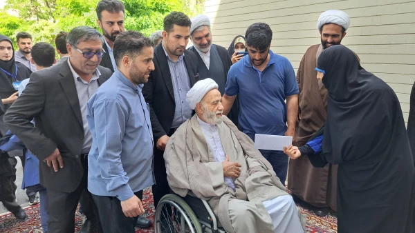 مراسم بزرگداشت مقام معلم و گرامیداشت ولادت حضرت معصومه(س)، روز دختر و دهه کرامت با حضور حجت الاسلام و المسلمین آقای محسن قرائتی 10