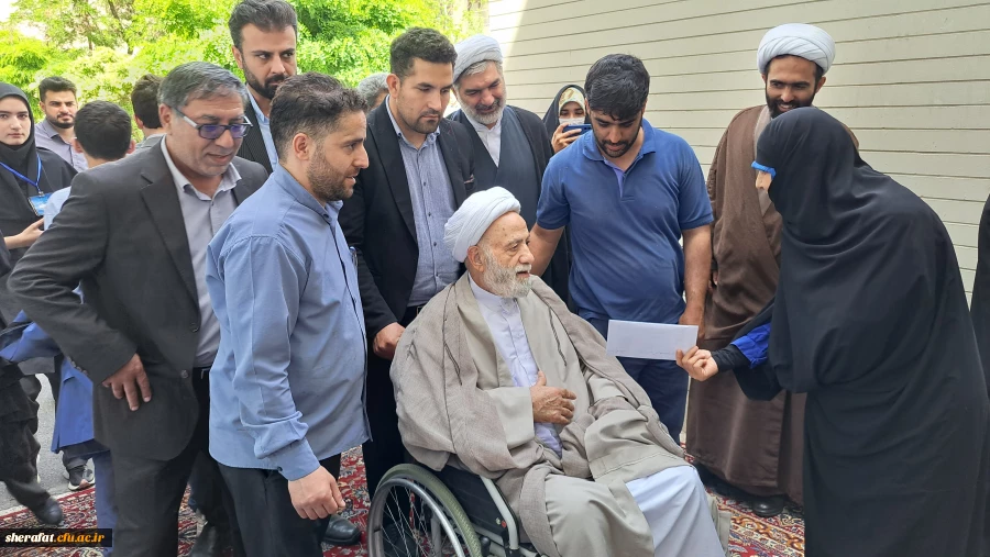 مراسم بزرگداشت مقام معلم و گرامیداشت ولادت حضرت معصومه(س)، روز دختر و دهه کرامت با حضور حجت الاسلام و المسلمین آقای محسن قرائتی 10