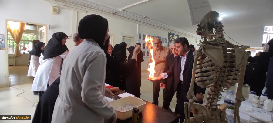 رویداد غرفه های علوم و آزمایشگاه 2