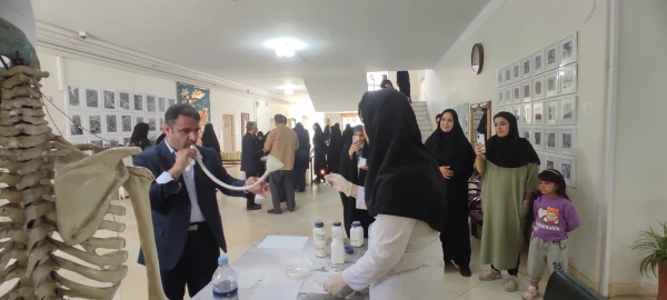 رویداد غرفه های علوم و آزمایشگاه 3