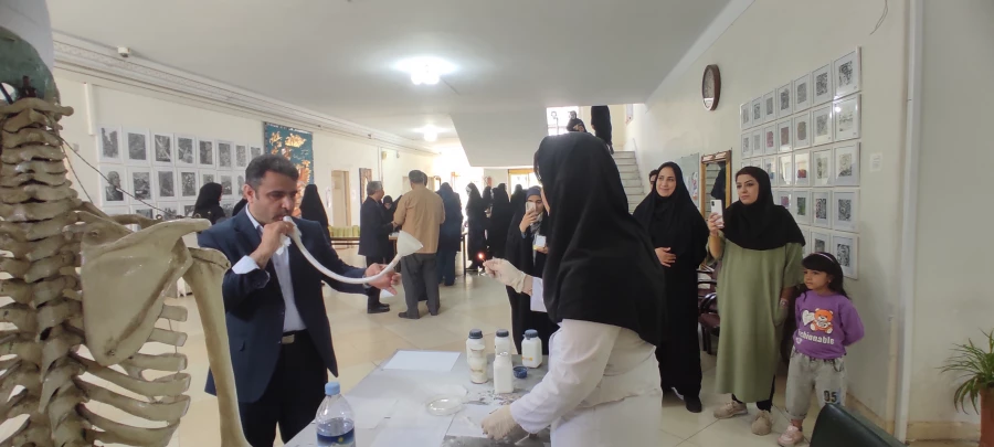 رویداد غرفه های علوم و آزمایشگاه 3