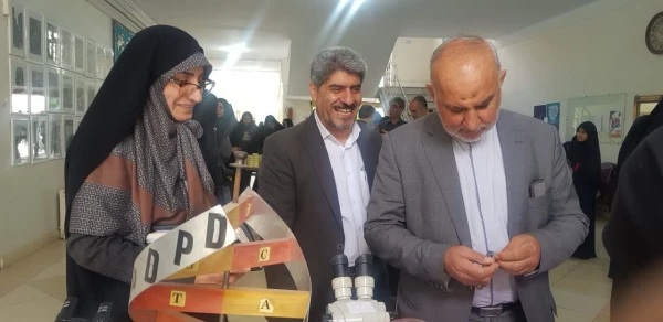 رویداد غرفه های علوم و آزمایشگاه 9