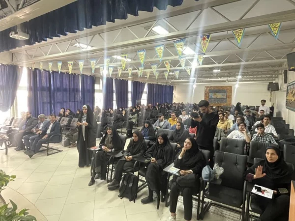  افتتاحیه هفته نانو در مرکز شهید شرافت  8