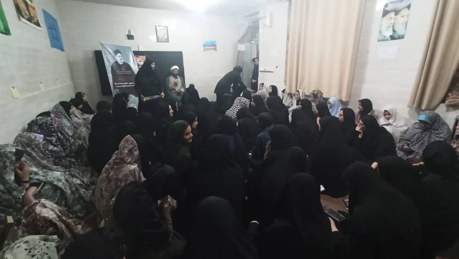 مراسم سوگواری شهادت آیت الله رئیسی و هیئت همراه در سرای خوابگاهی باقرالعلوم
 3