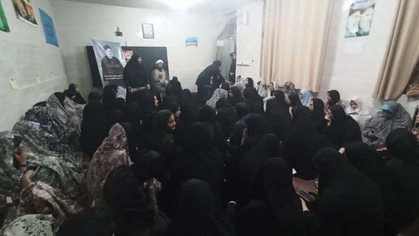 مراسم سوگواری شهادت آیت الله رئیسی و هیئت همراه در سرای خوابگاهی باقرالعلوم
 4