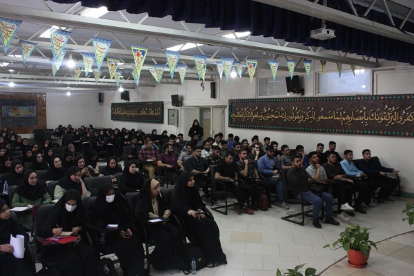 کارگاه زیست شناسی با حضور دبیر مطرح کشوری جلال موقاری 2