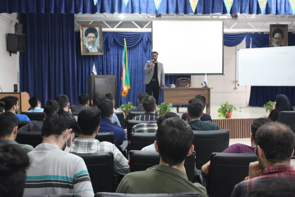 کارگاه زیست شناسی با حضور دبیر مطرح کشوری جلال موقاری 8