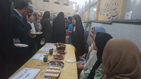 جشنواره غذای اقوام وبازارچه دانشجویی 4